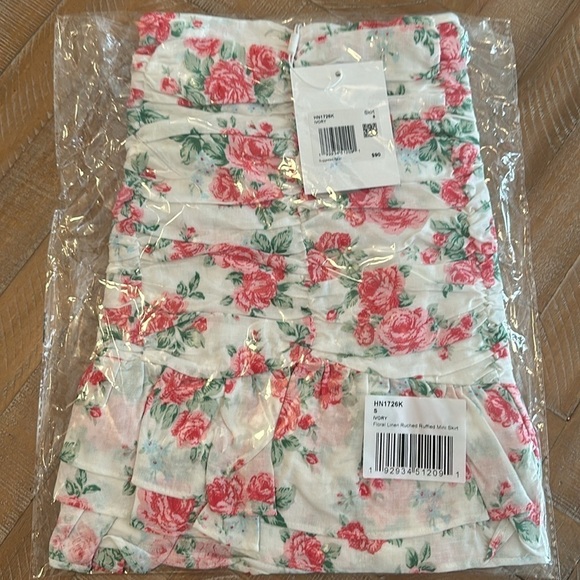 Endless Rose Revolve Linen Ruched Draped Ruffle Hem Mini Skirt - Picture 16 of 16